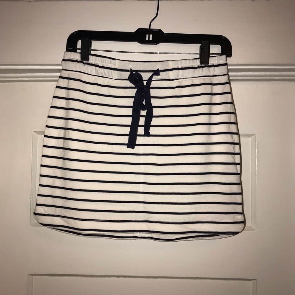NWT Blue and White stripe Gap skirt